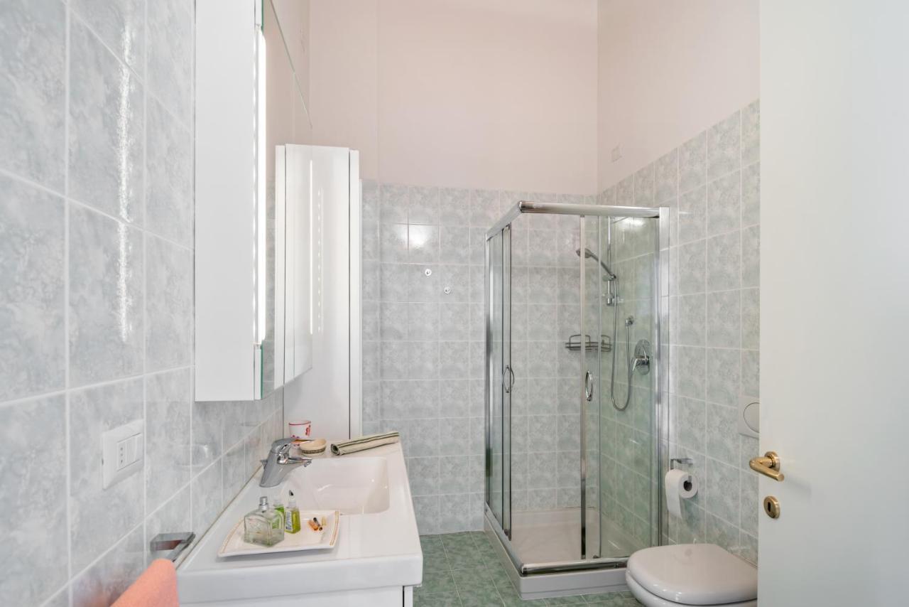 Bright Apartment Como Cavallasca Dış mekan fotoğraf