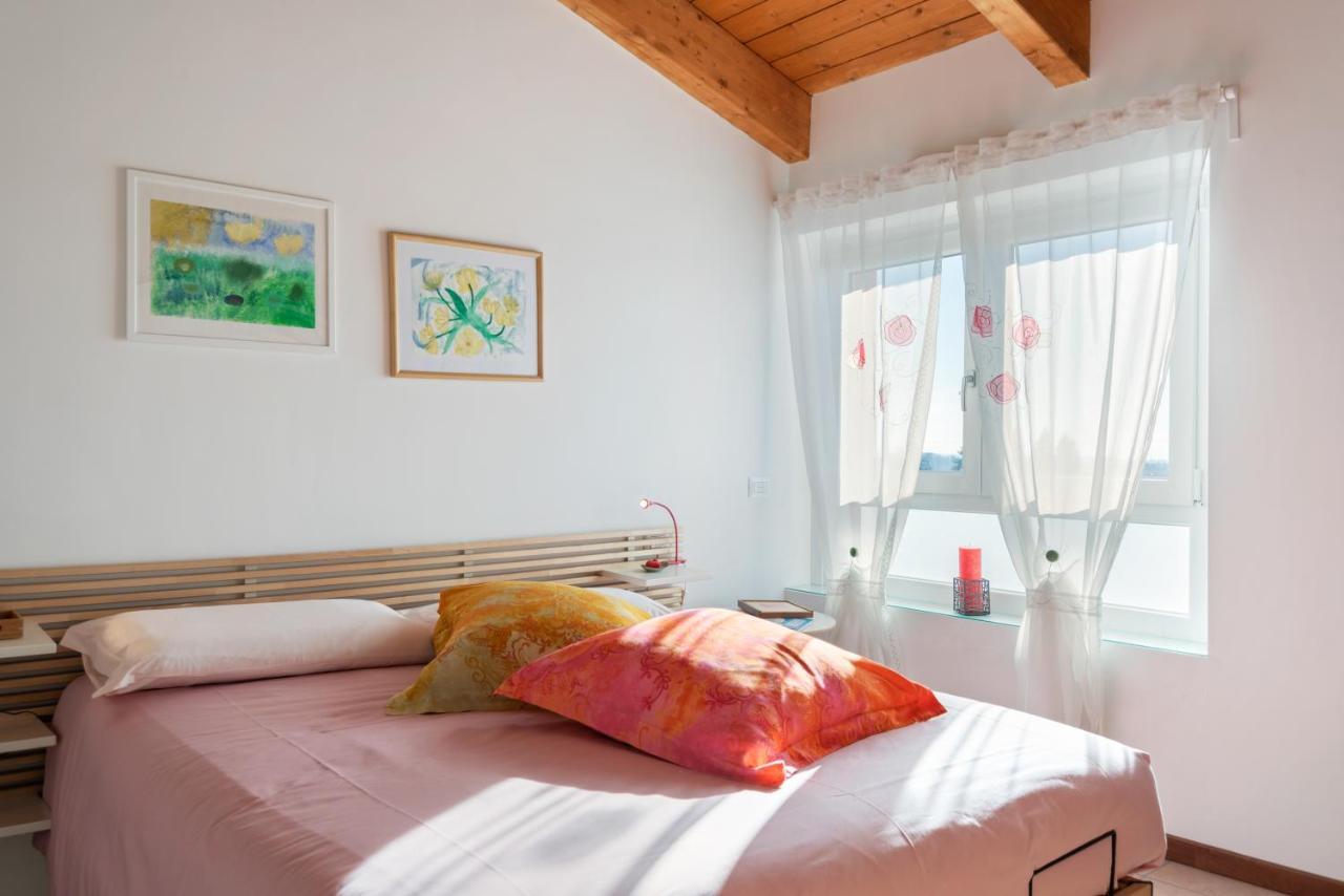 Bright Apartment Como Cavallasca Dış mekan fotoğraf