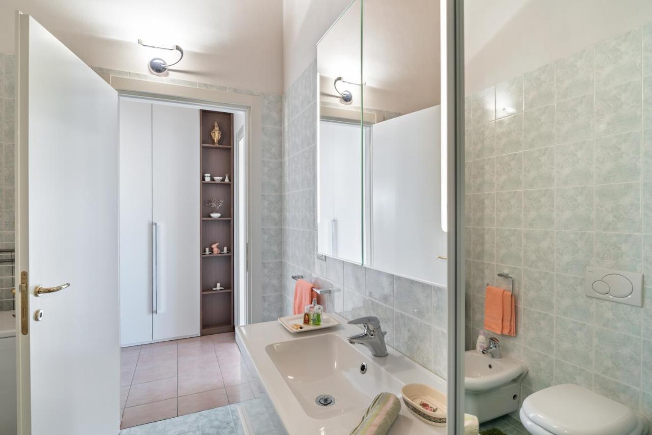 Bright Apartment Como Cavallasca Dış mekan fotoğraf